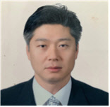 3일 대통령 주치의로 위촉된 강대환 부산대학교 의과대학 교수.